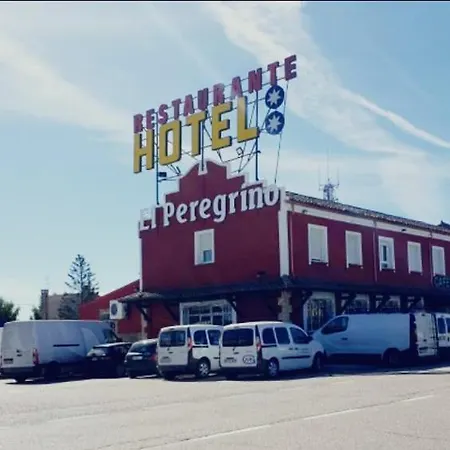 호텔 El Peregrino Estépar